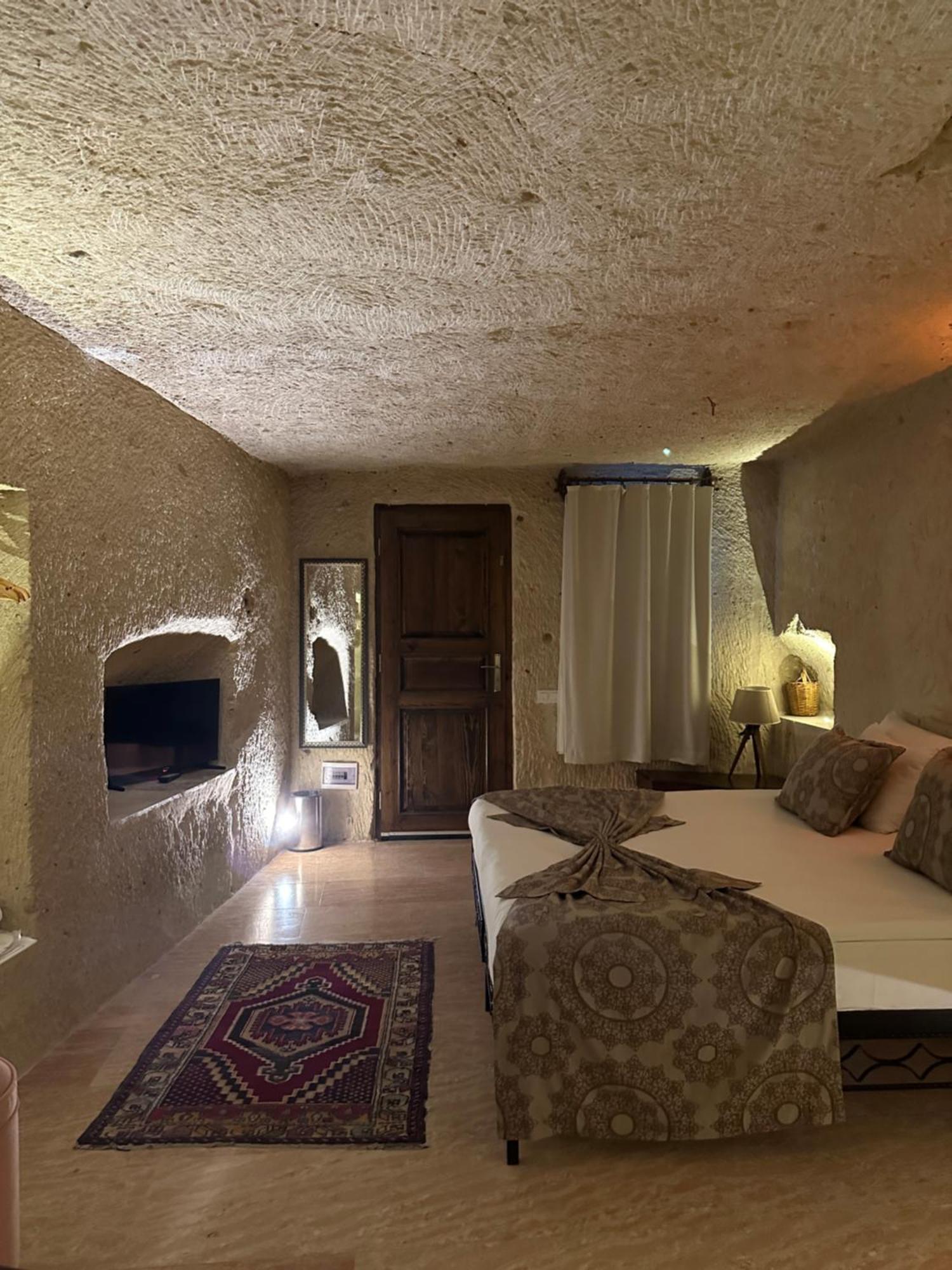 Ortahisar Cave Hotel Ngoại thất bức ảnh