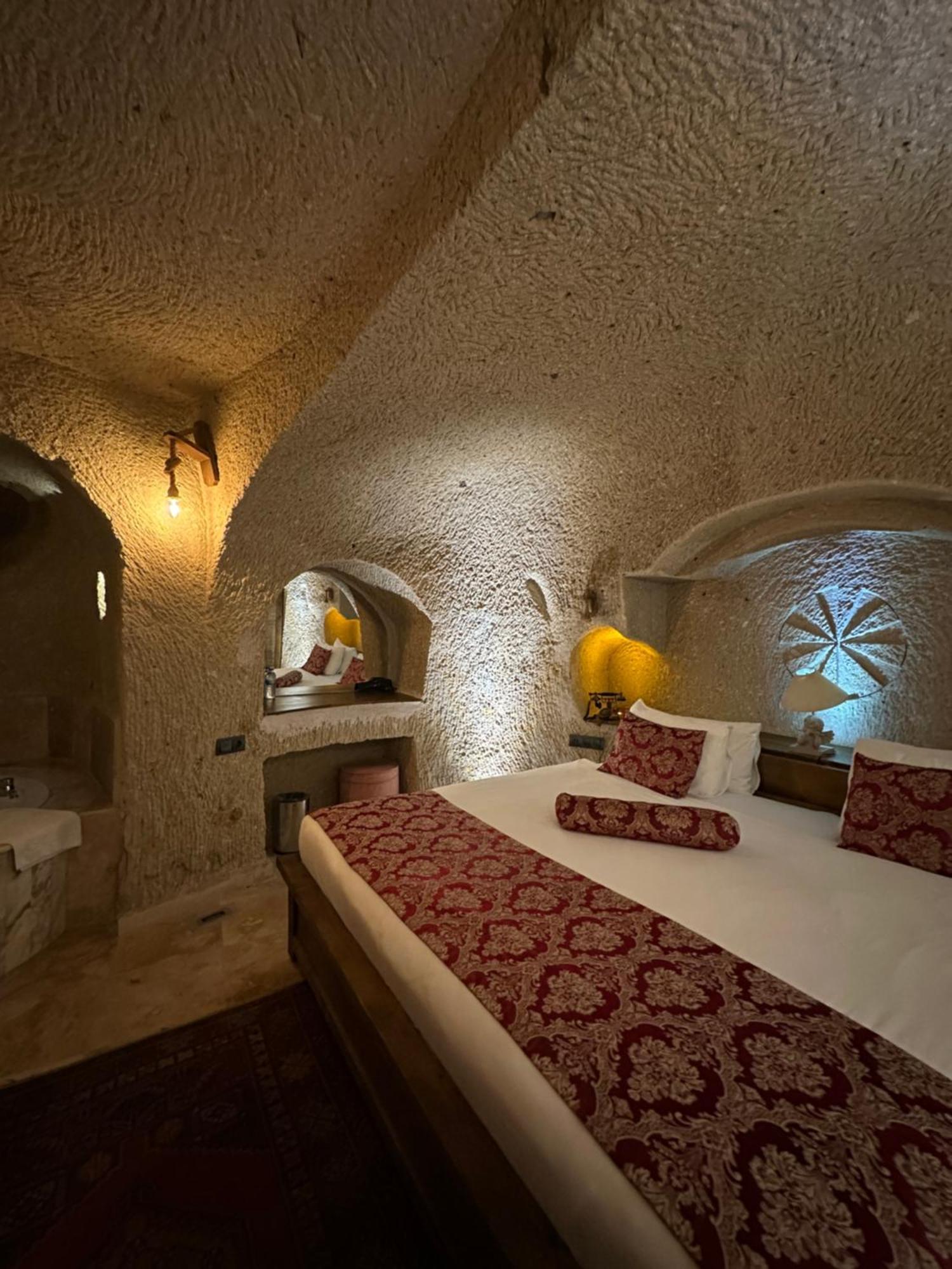 Ortahisar Cave Hotel Ngoại thất bức ảnh