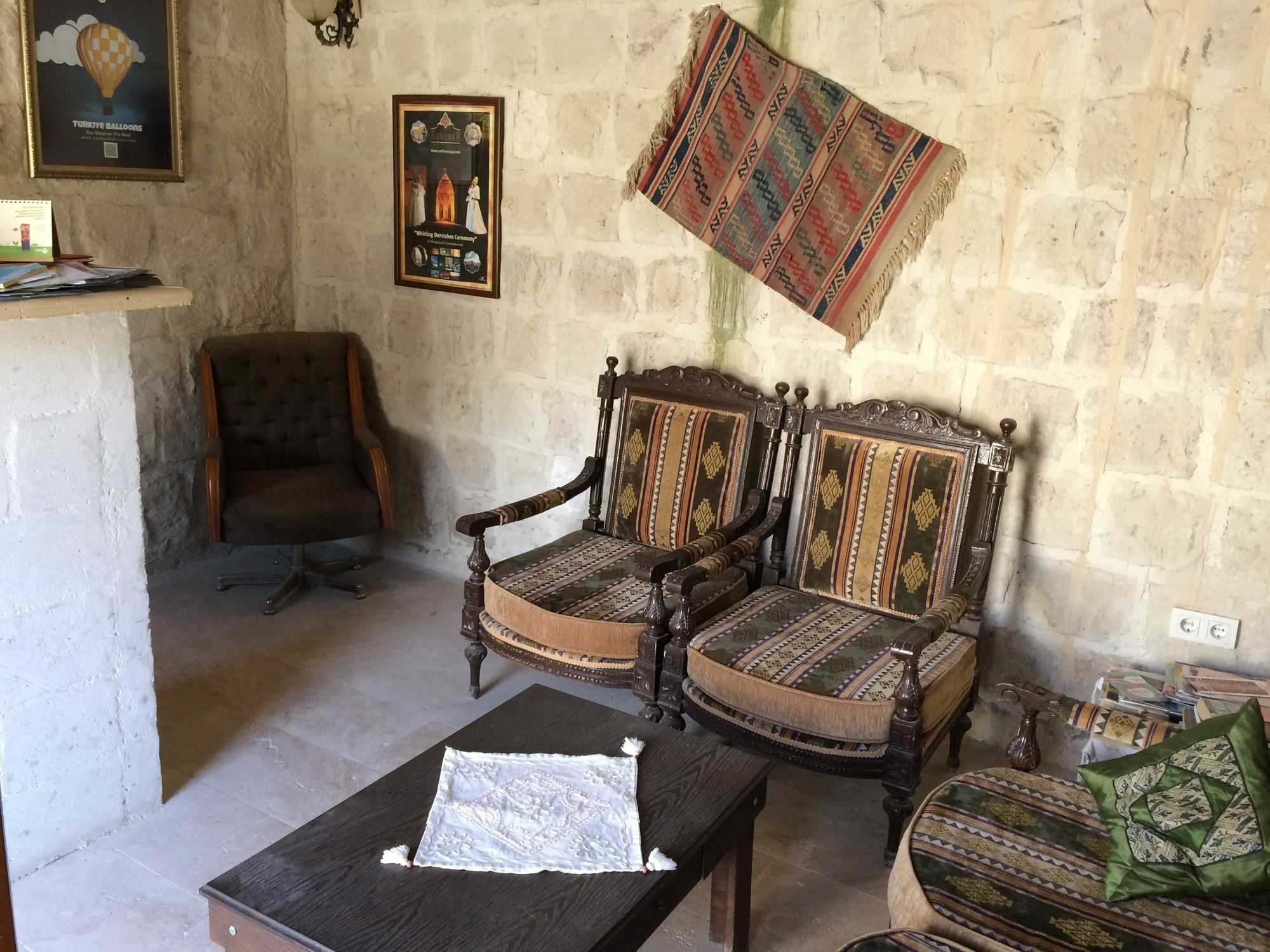 Ortahisar Cave Hotel Ngoại thất bức ảnh